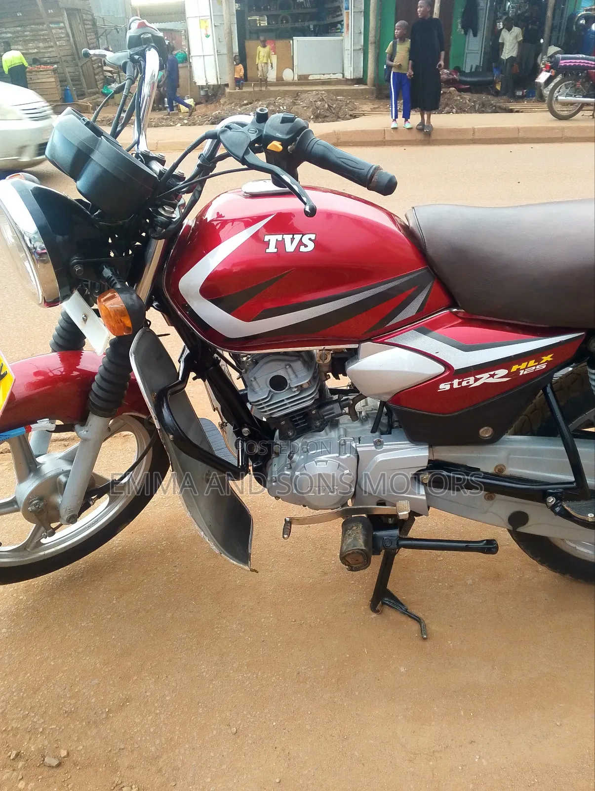 TVS HLX 125 2023 Red