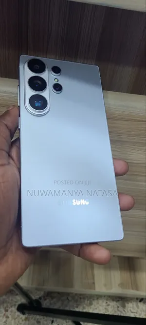 Samsung Galaxy S26 Ultra 5G 1 TB Gold