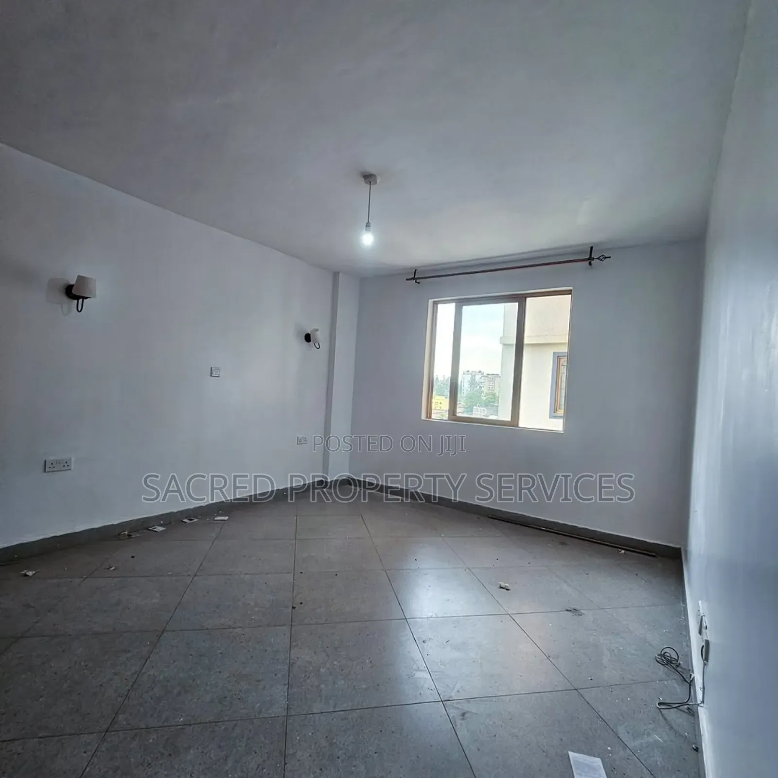 3bdrm Apartment in Kisaasi Kyanja, Kawempe for rent