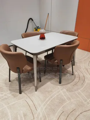 Dinning Table 4 Seaters