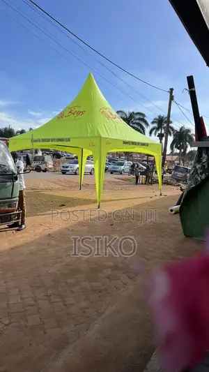50 Lemon Green Seater Tent