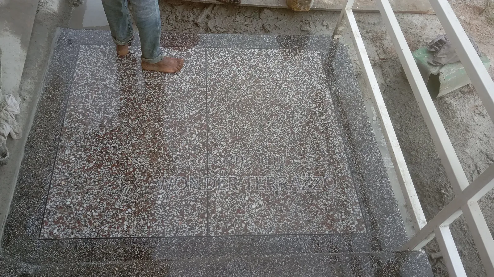 Amazing Terrazzo Landing