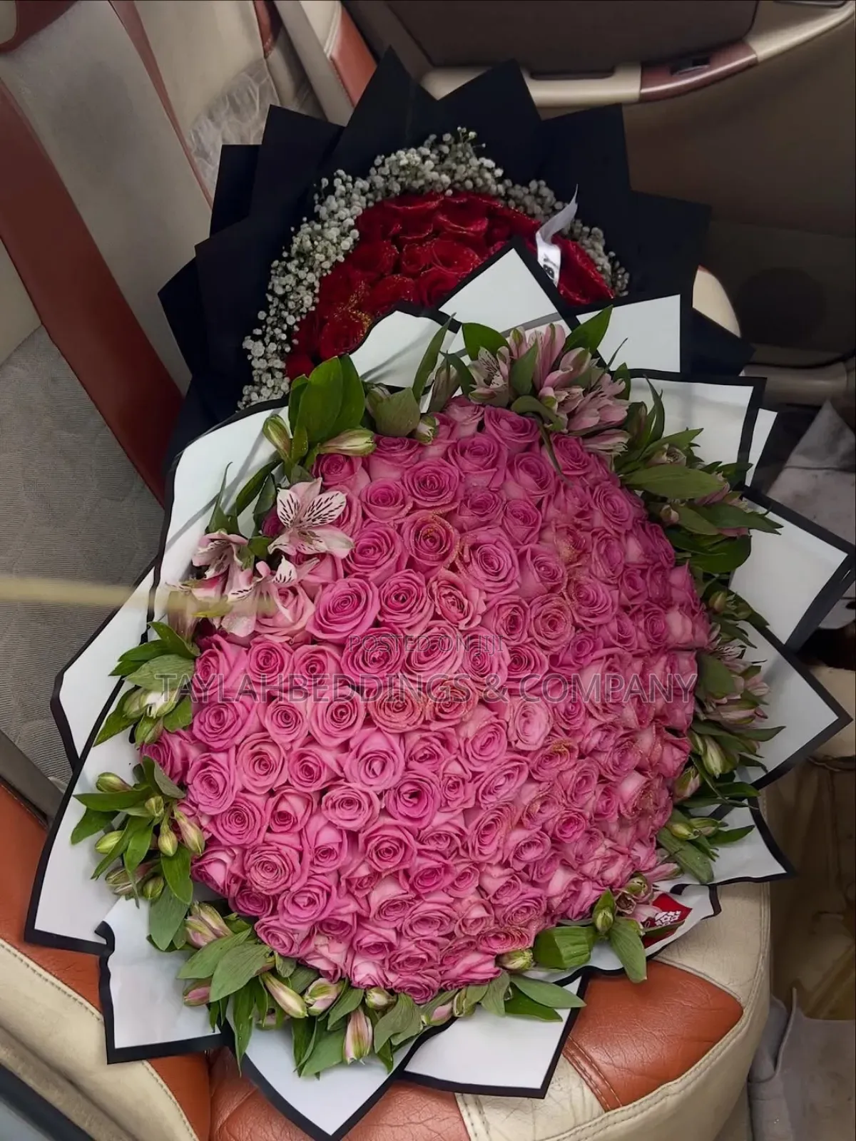 Pink Colour Full Big Bouquet Roses Flowers