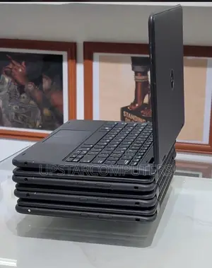 Laptop Dell Latitude 11 3190 4GB Intel Core 2 Duo SSHD+SSD 128GB