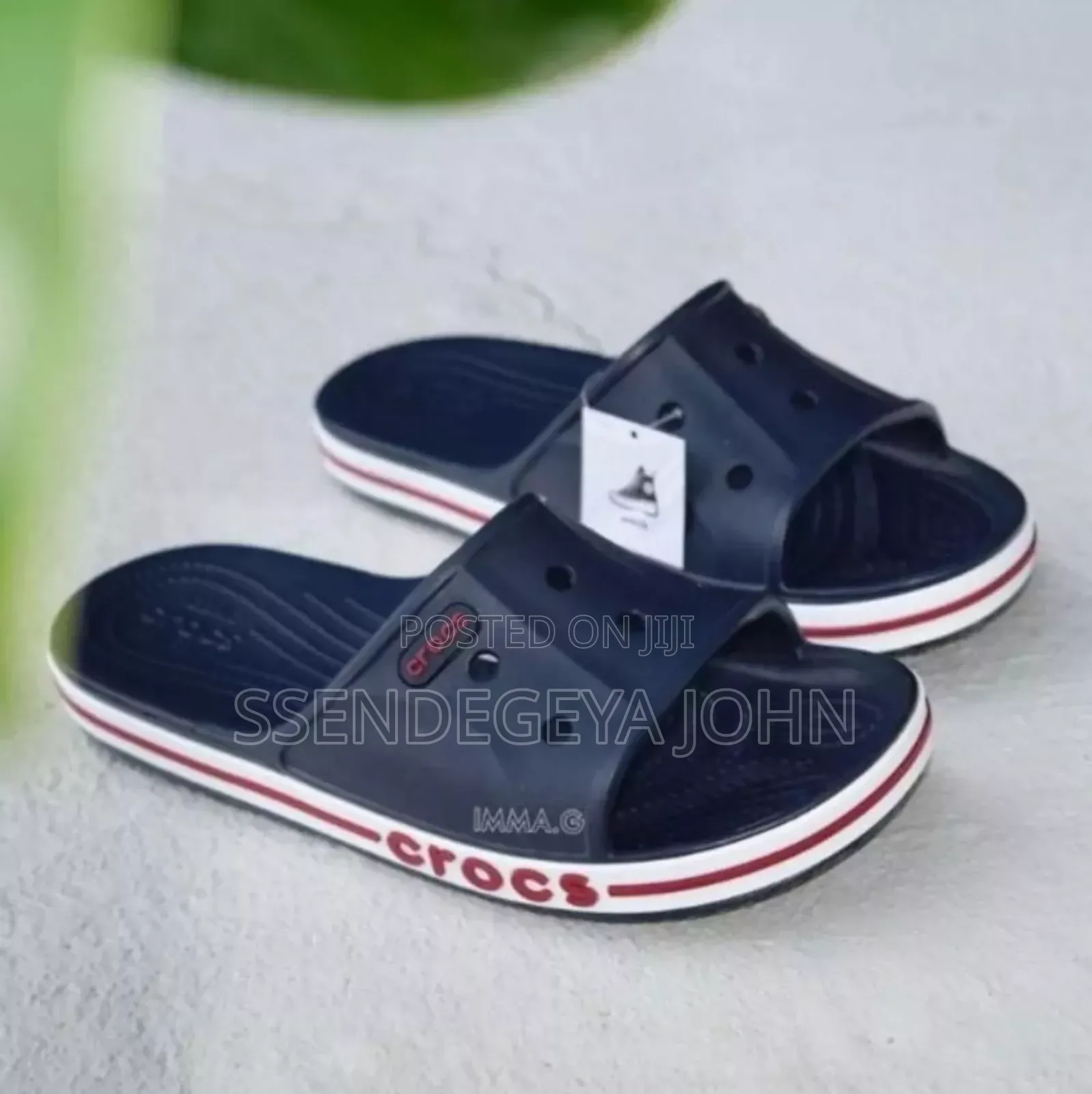 Crocs Unisex-Adult Bayaband Slide.