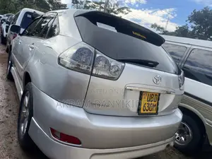 Toyota Harrier 2006 Silver
