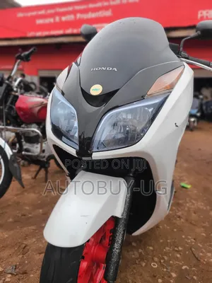 Honda Forza 2018 White