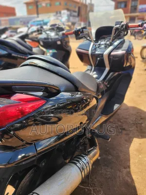 Yamaha Majesty 2020 Black