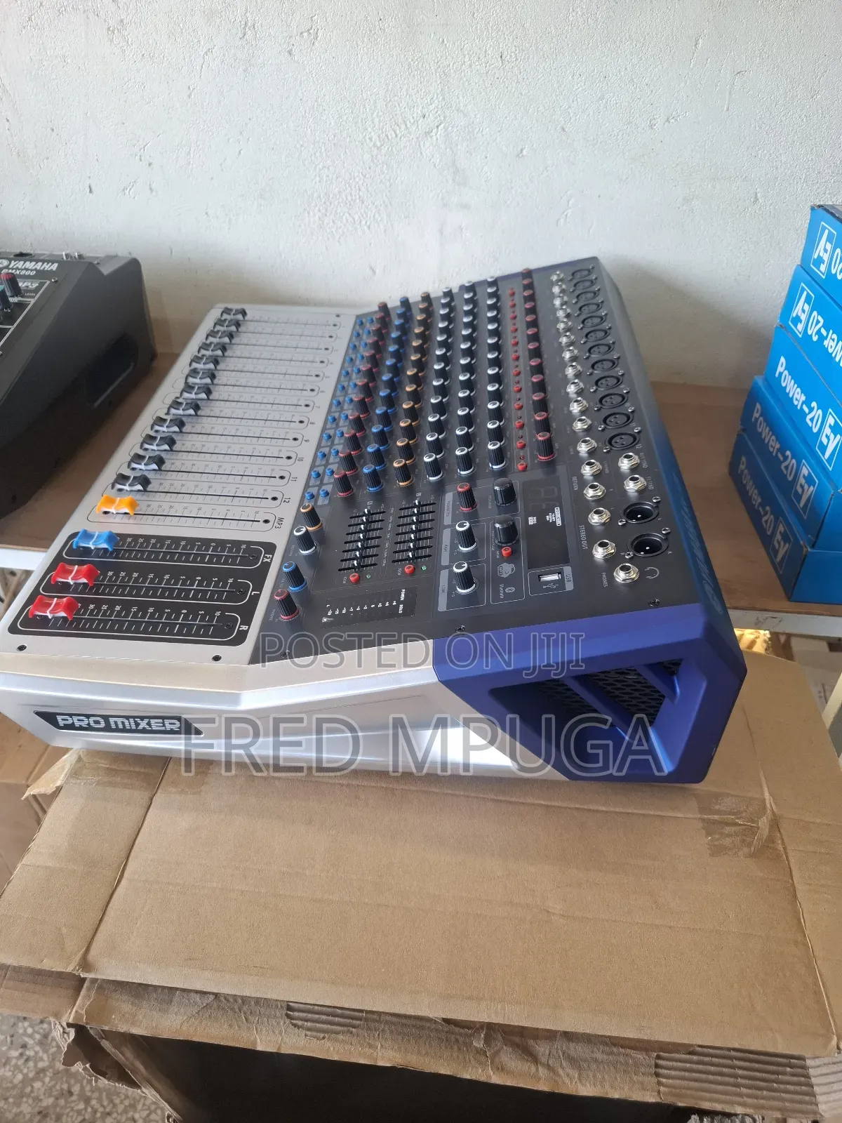 Yamaha Amplified Mixer Kv-120