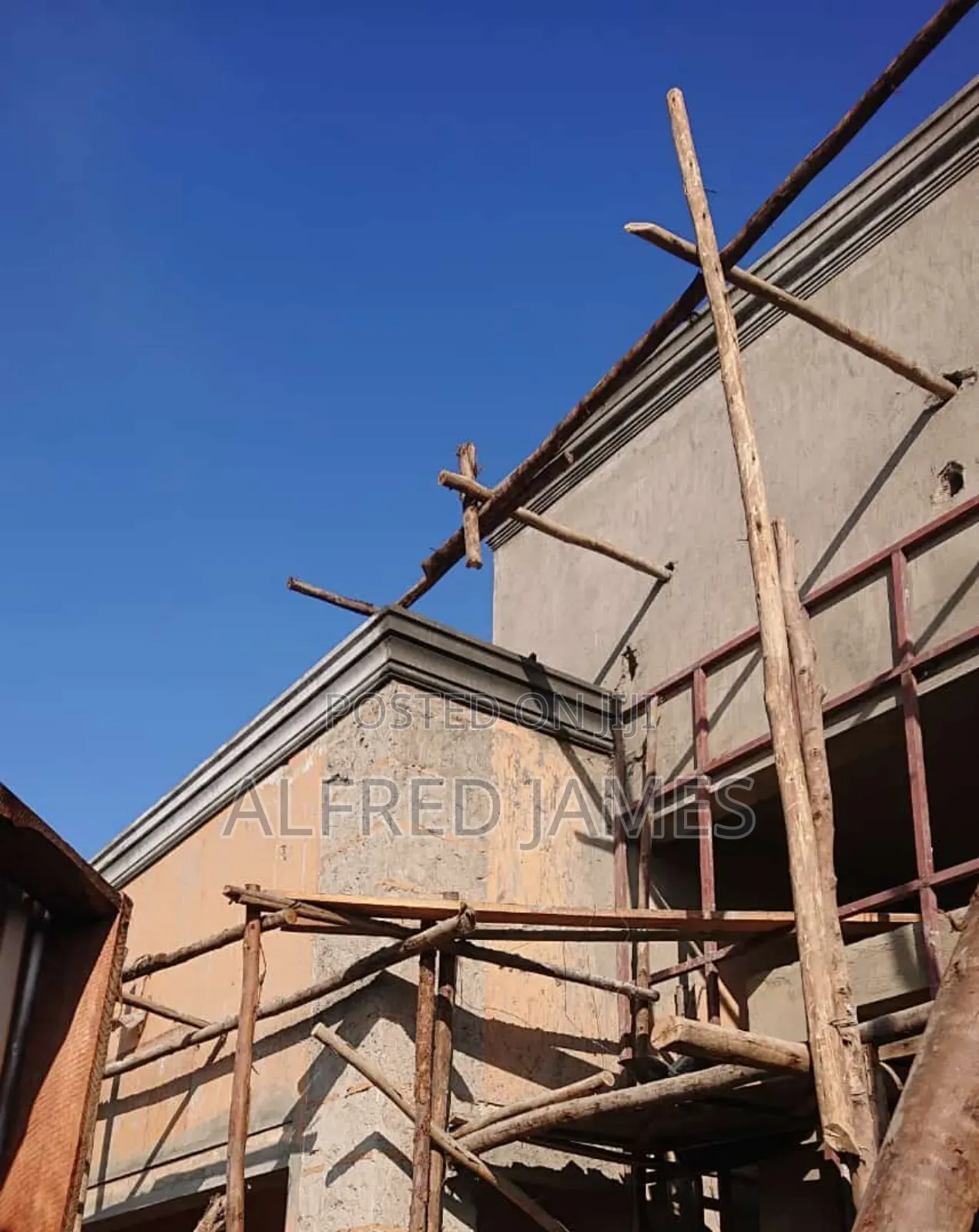 Top Molding Copying On A Box House Or Hidden Roof