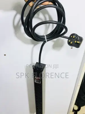-outlet Heavy-duty Power Strip Or Rack-mount Power Distribution Uni