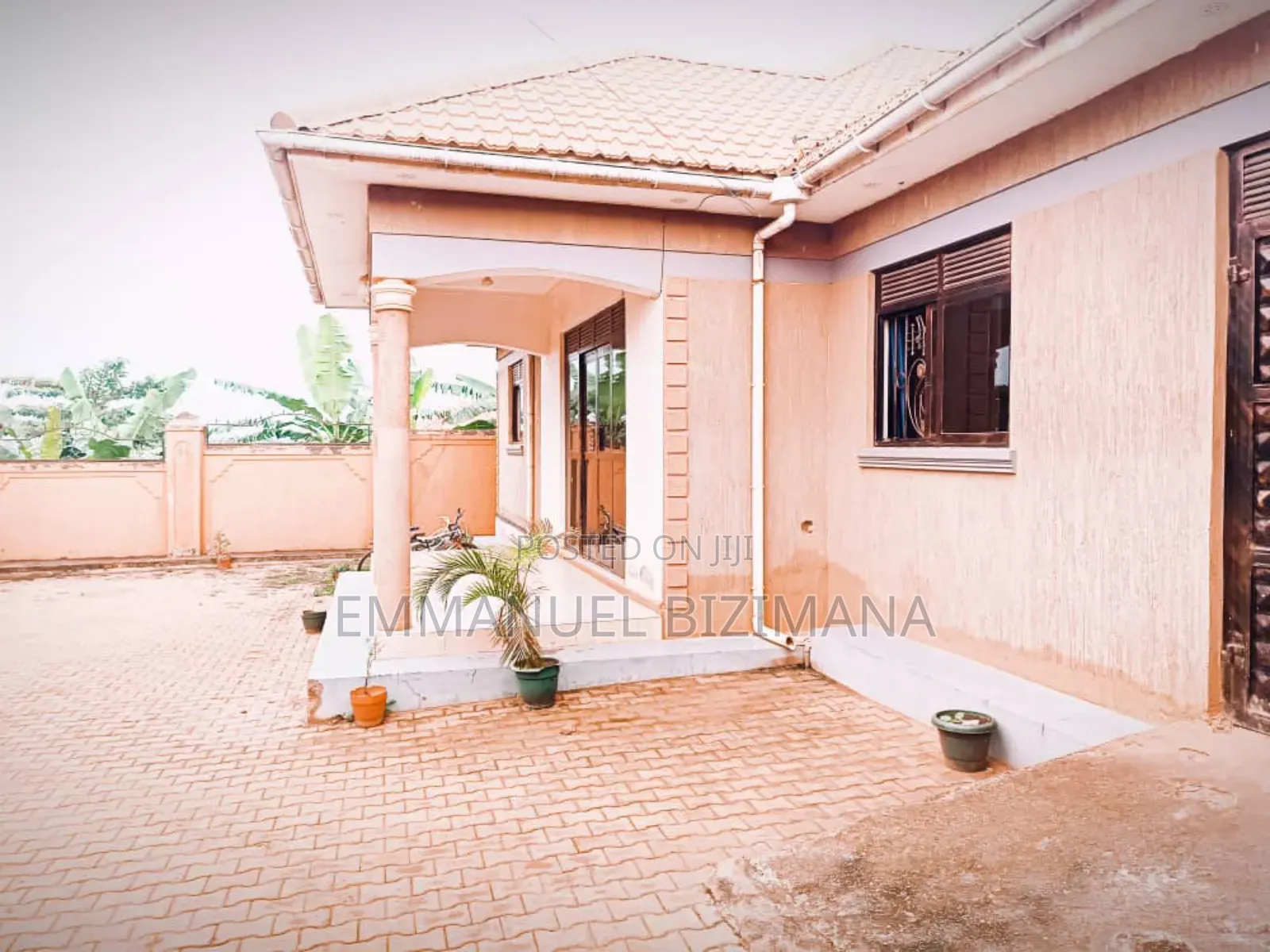 Furnished 4bdrm Bungalow in Kira, Central Division for sale
