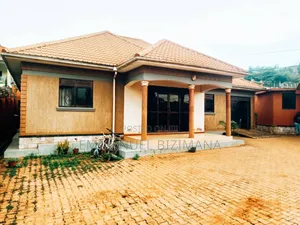 Furnished 4bdrm Bungalow in Kira, Central Division for sale