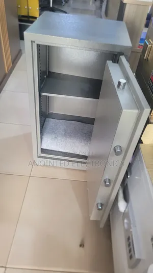 Heavy-duty Safe 200kg Manual Keys
