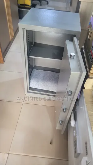 Heavy-duty Safe 200kg Manual Keys