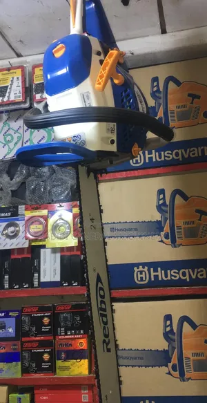 24 Inch Redbo Chainsaws