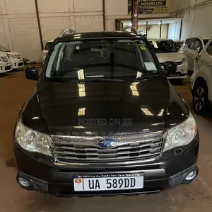 Subaru Forester 2010 Gray