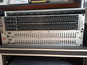 Behringer Crossover