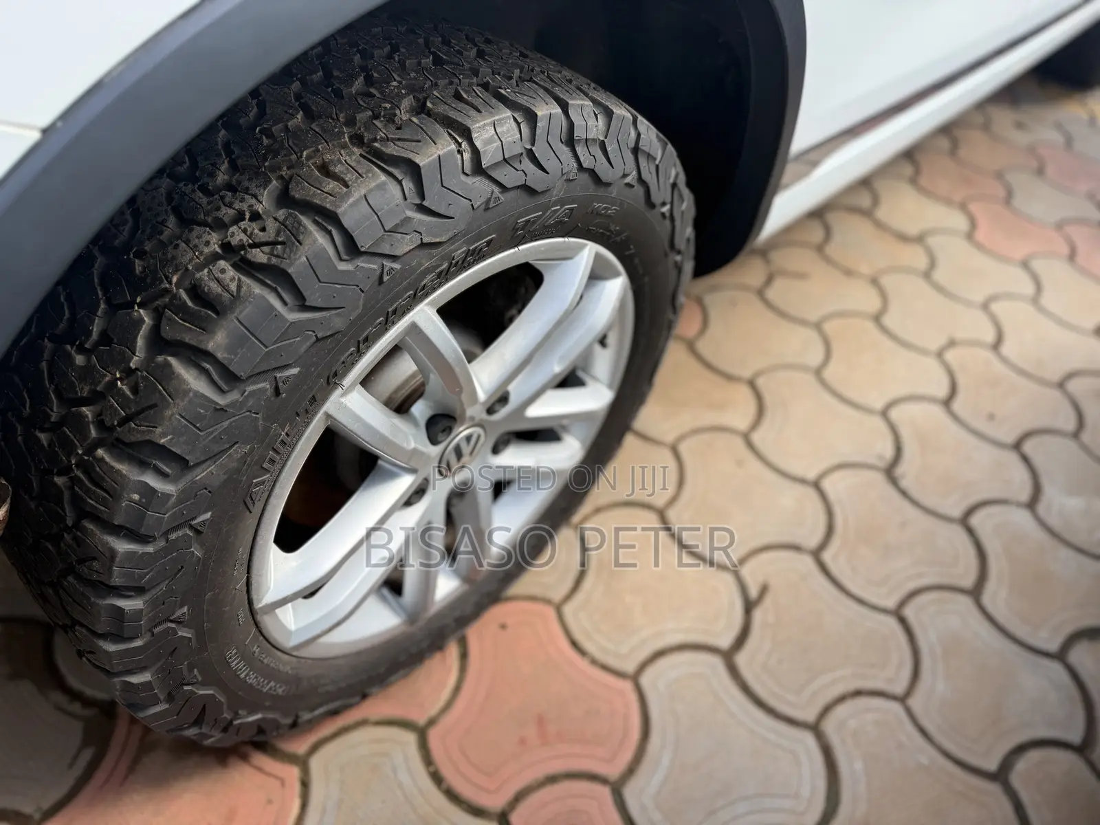 Volkswagen Touareg 2017 White