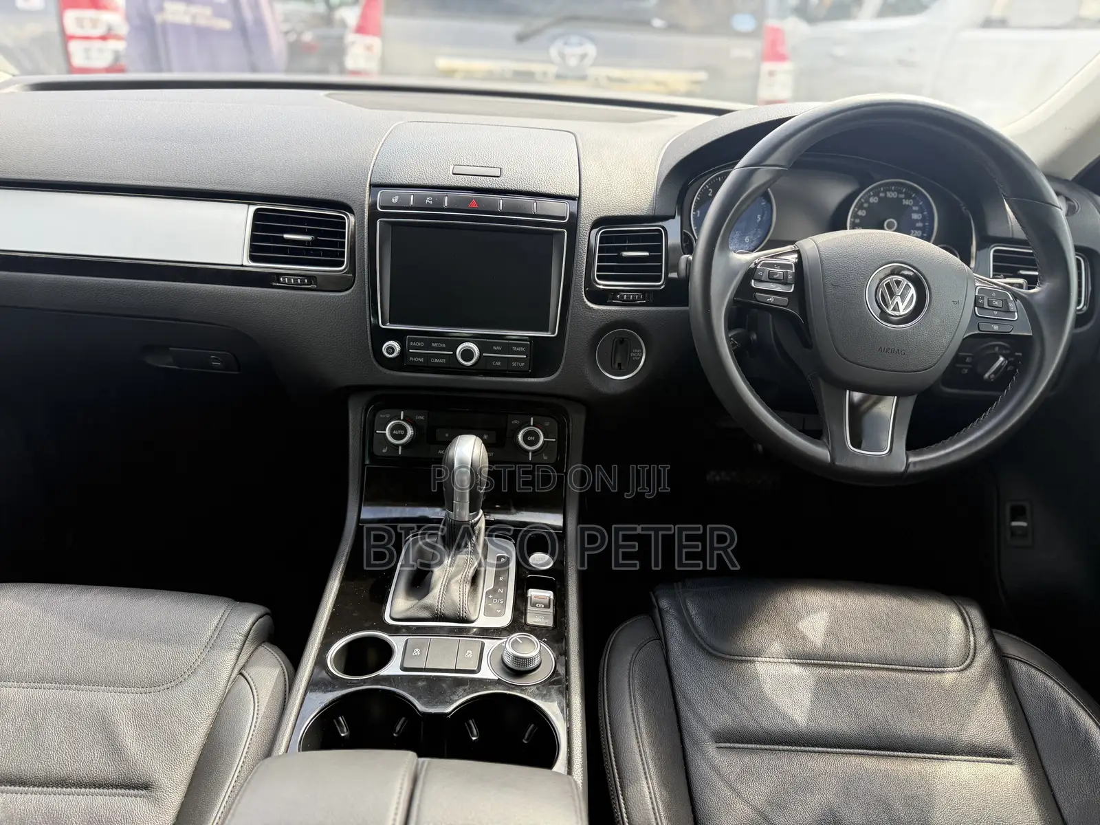 Volkswagen Touareg 2017 White