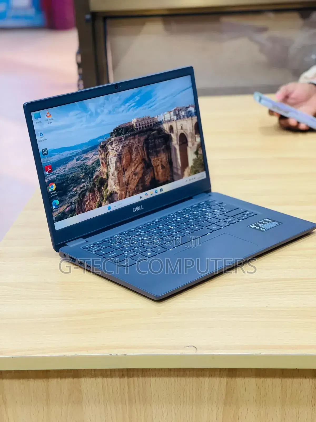 New Laptop Dell Latitude 3410 8GB Intel Core i7 SSD 256GB
