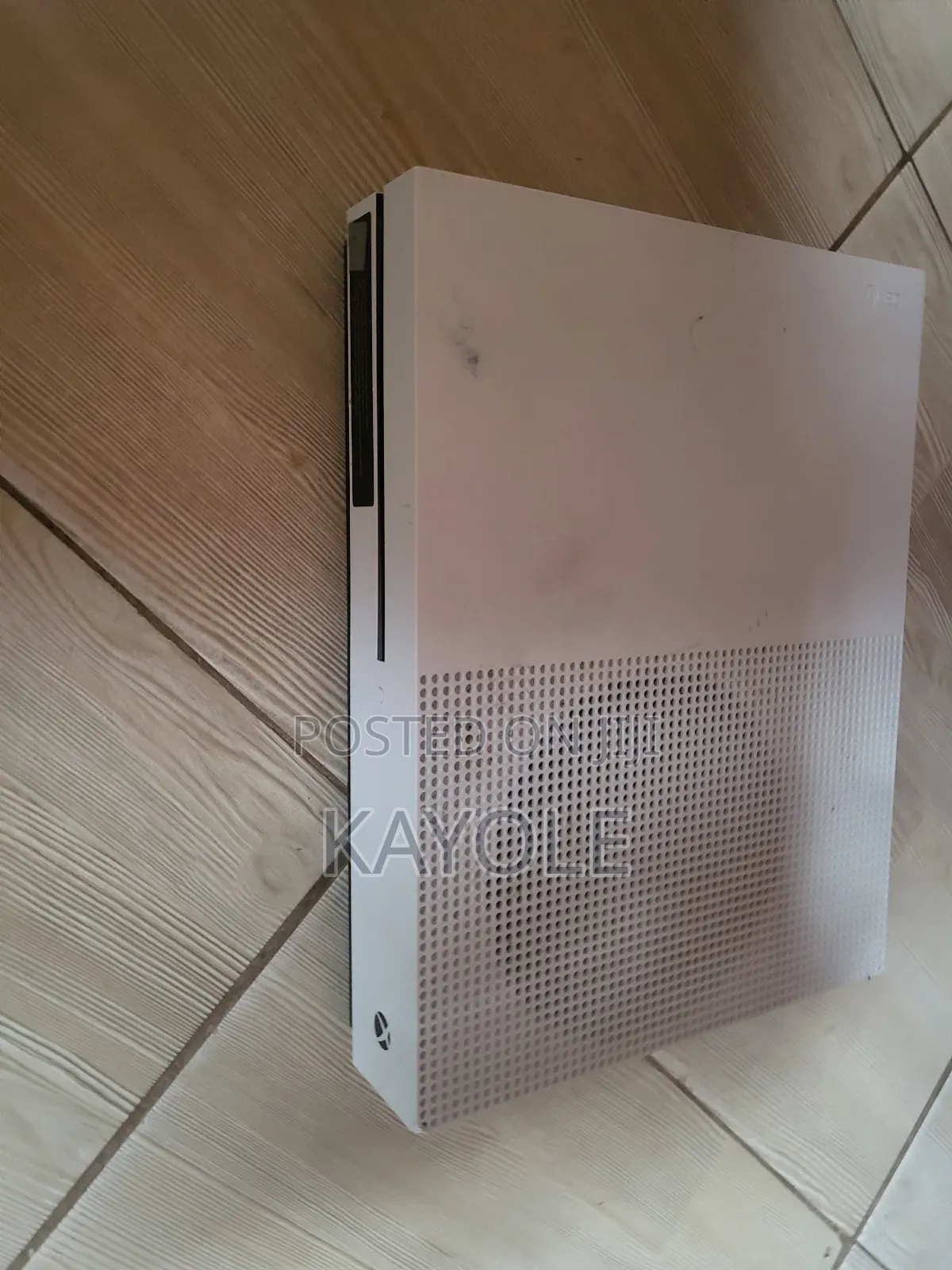 Xbox One S