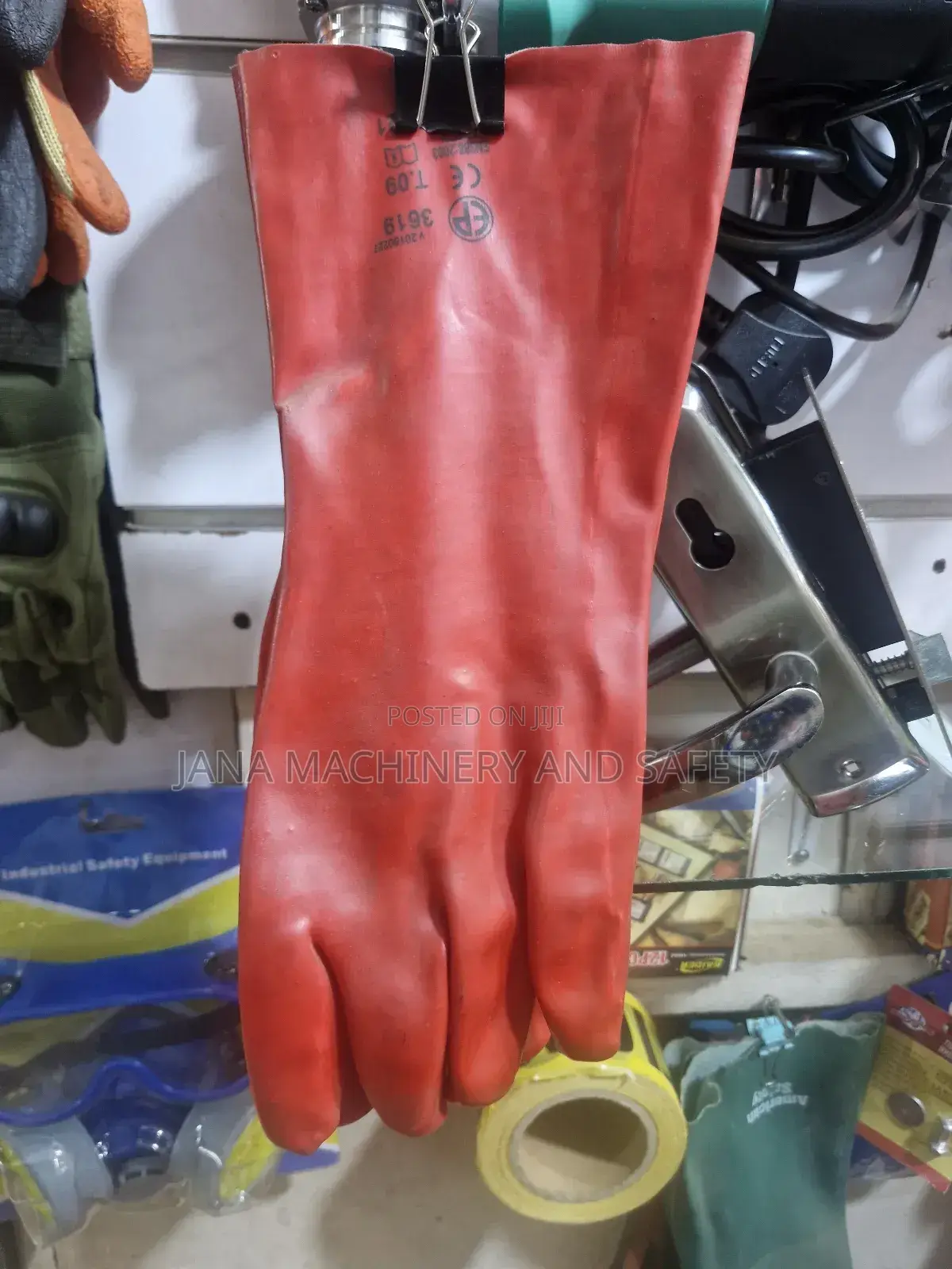Pvc Green And Red Gloves