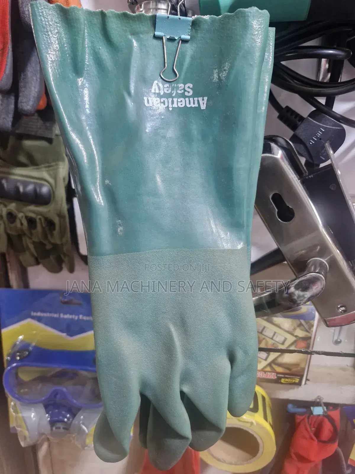 Pvc Green And Red Gloves