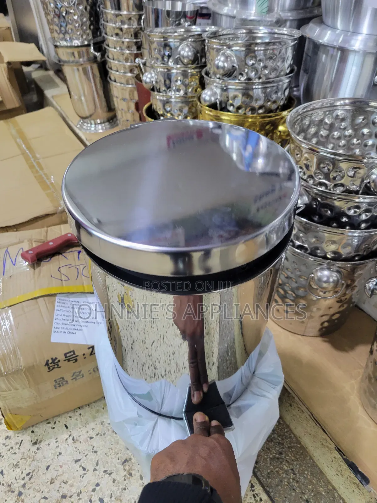 Peddle Stainless Steel Dustbins 8l