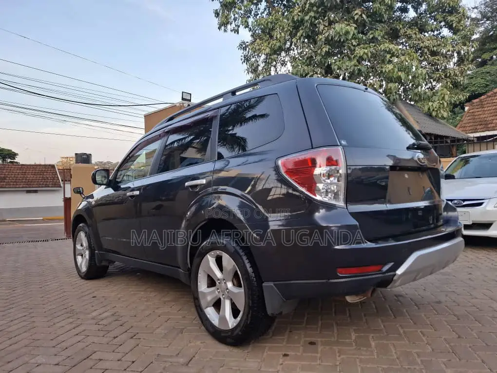 Subaru Forester 2009 Black