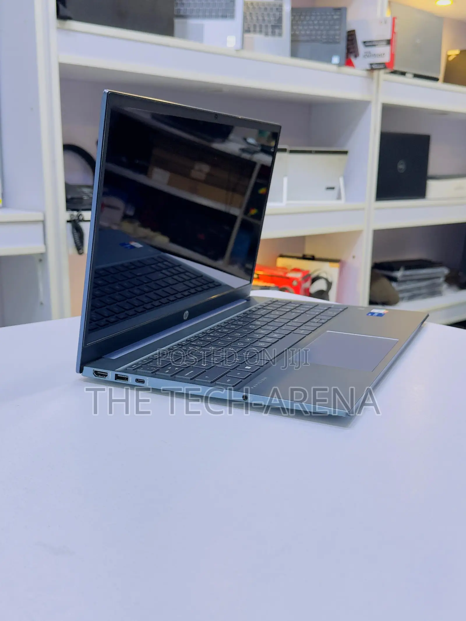 New Laptop HP 250 G4 16GB AMD Ryzen 5 SSD 512GB