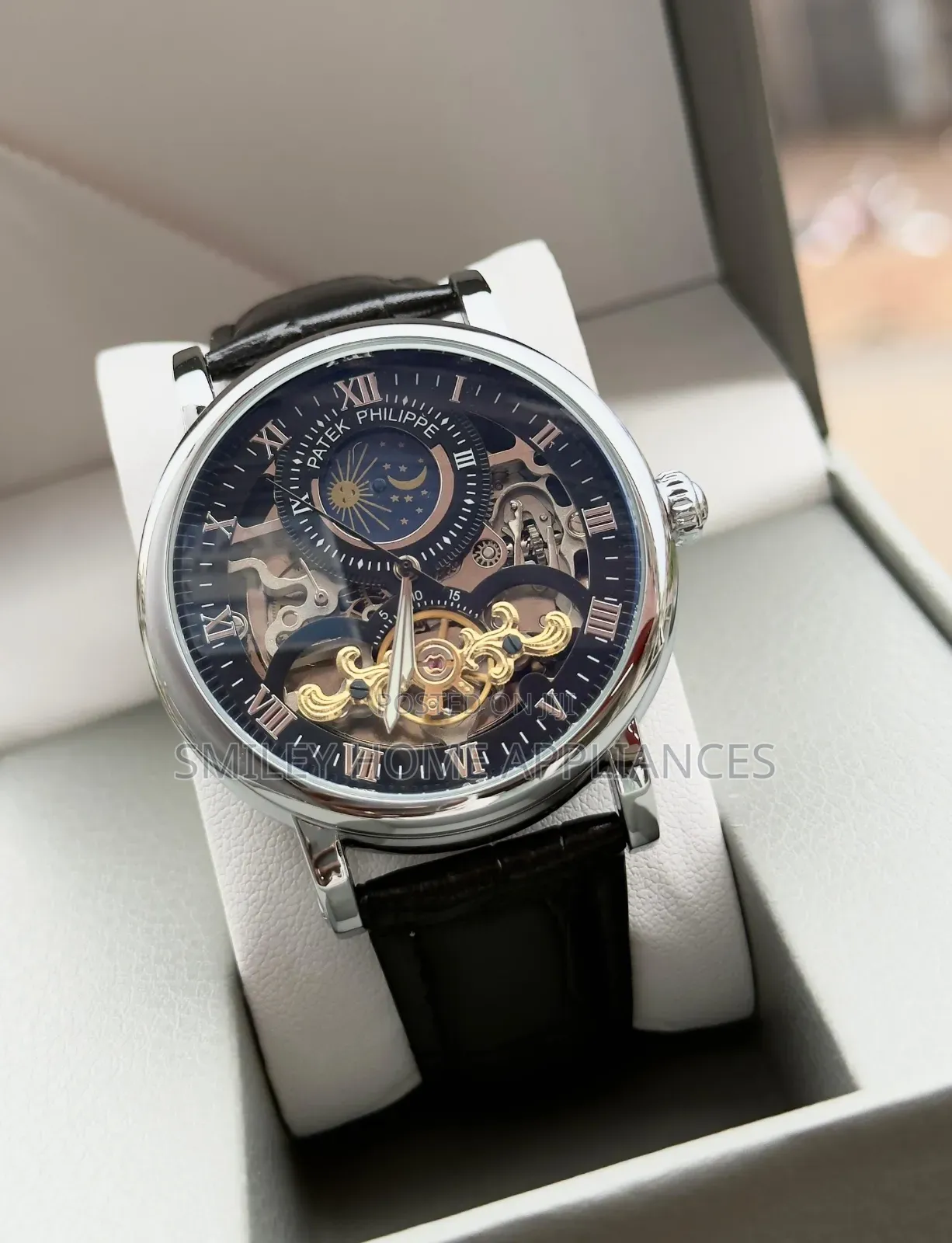 Patek Phillipe Geneva Men's Authentic Silver Chrome Wrist Time Piece