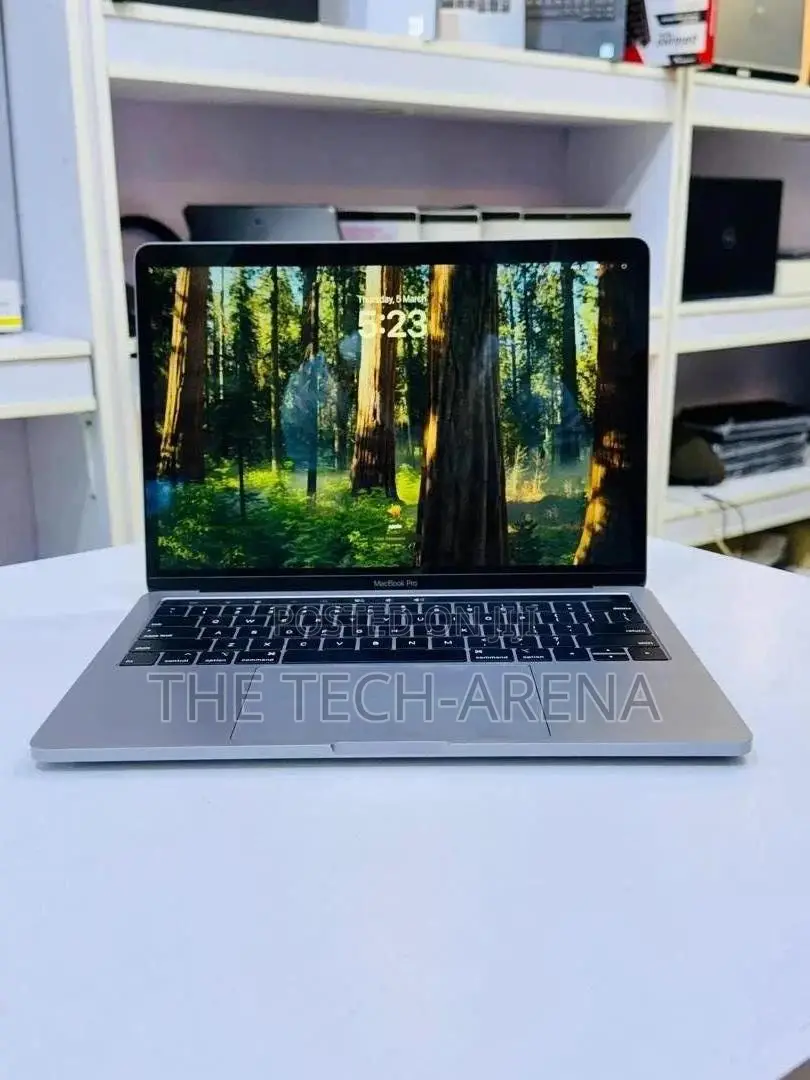 Laptop Apple MacBook Pro 2018 16GB Intel Core i5 SSD 512GB