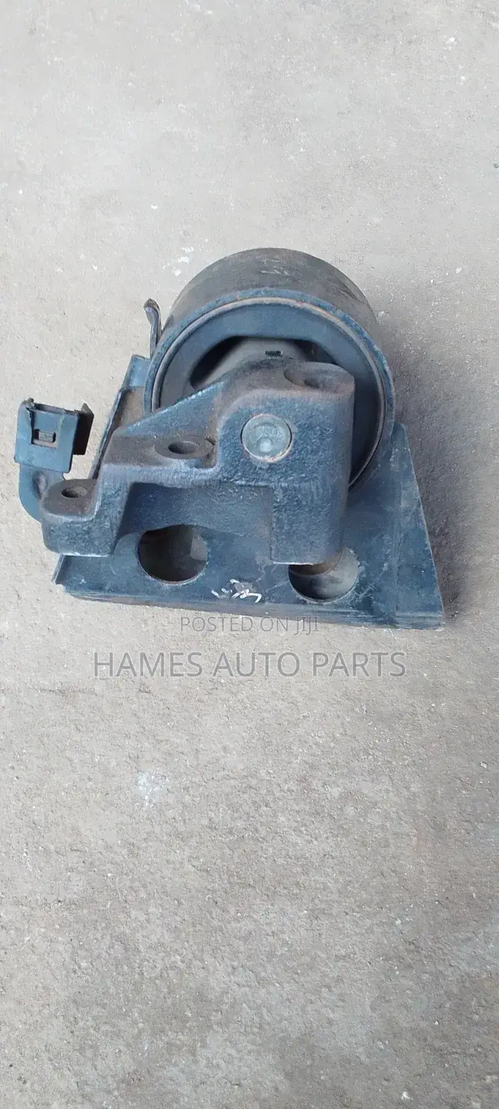 Nissan X-Trail Ordinary Engine Mounting