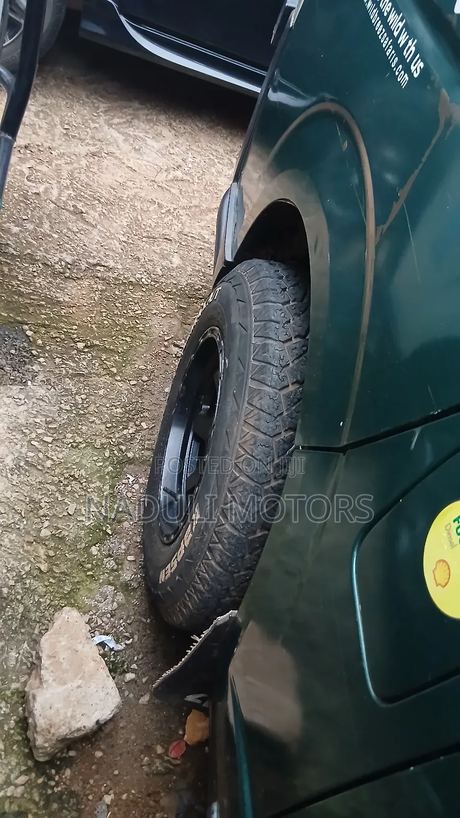 Toyota HiAce 2011 Green