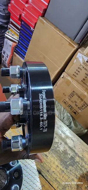 Both Aluminum Wheel Spacers /Offsets.