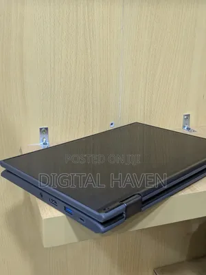 Laptop Lenovo 300e 4GB Intel SSD 128GB