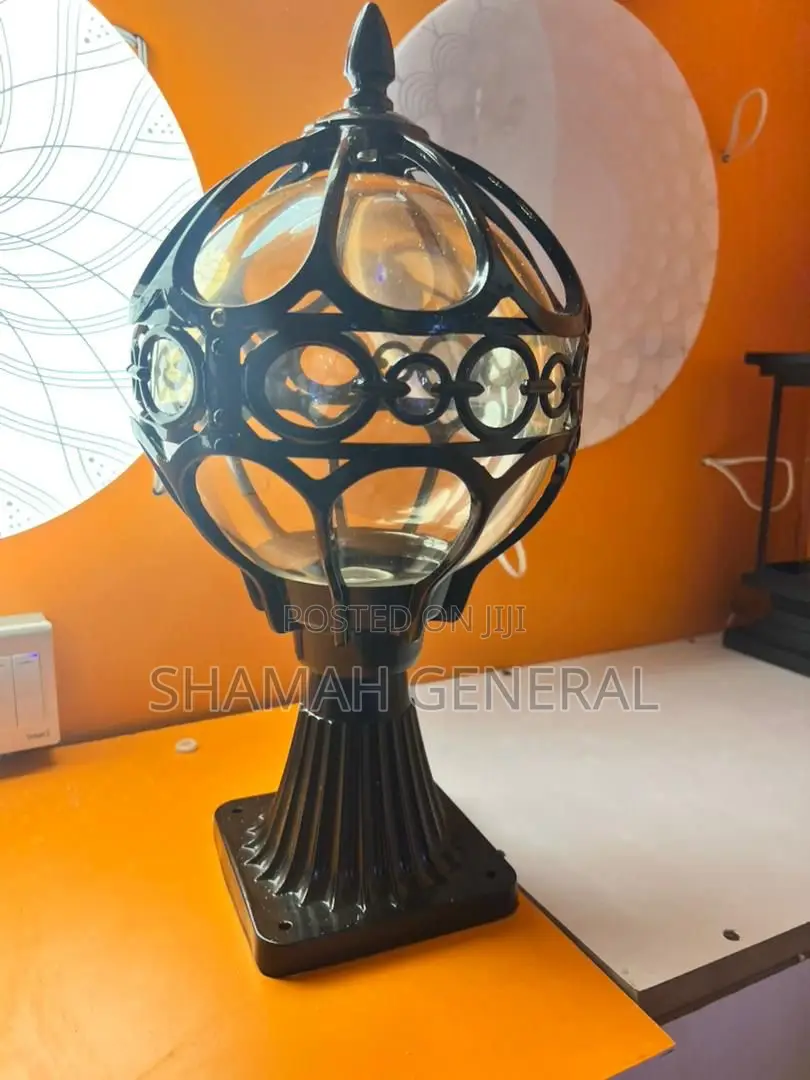 Bulb Ball Fittings/Gate Lights