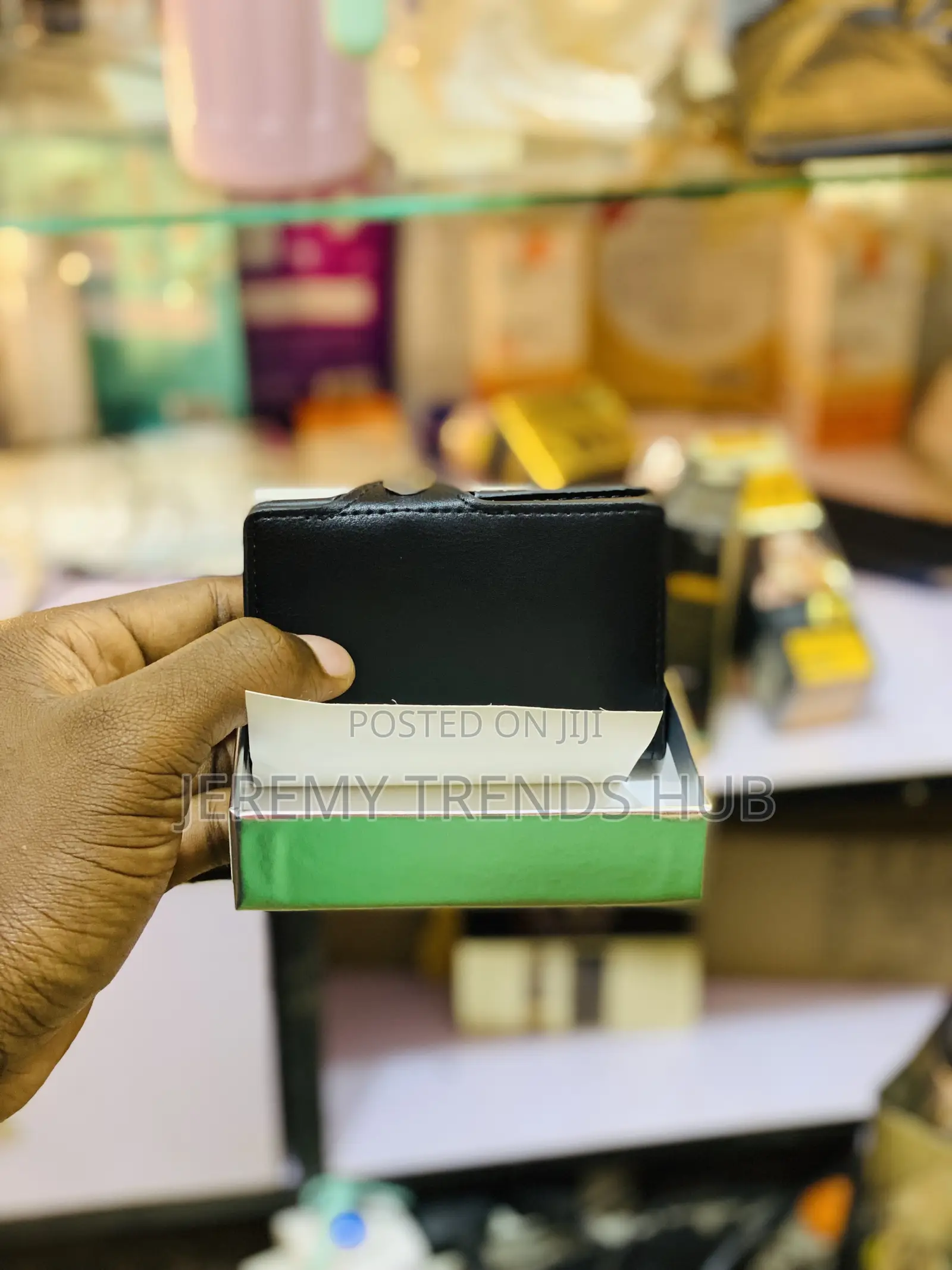 Mandoou Branded Metal Card Holder