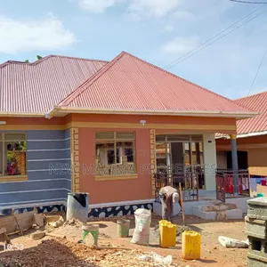 3bdrm Bungalow in Bulenga Rown, Central Division for sale
