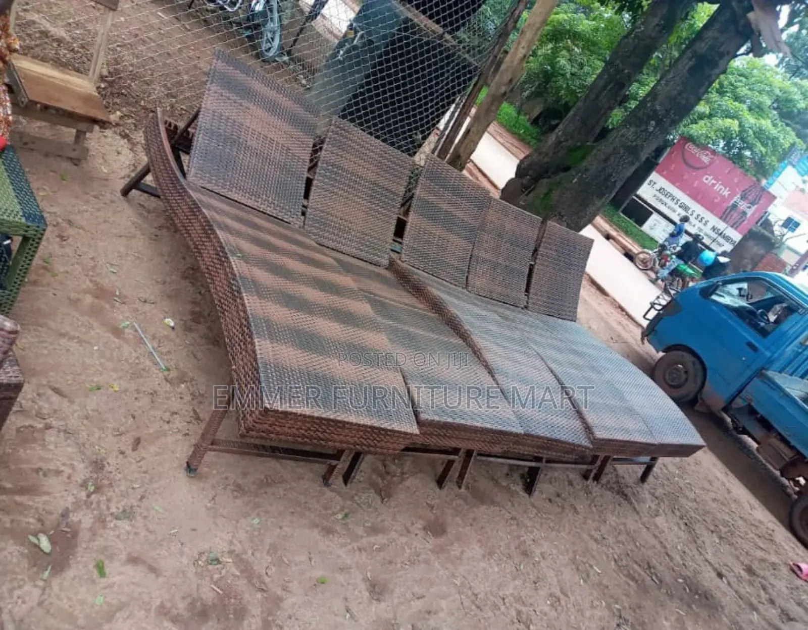 Pool Bed Crafts With Table Stool