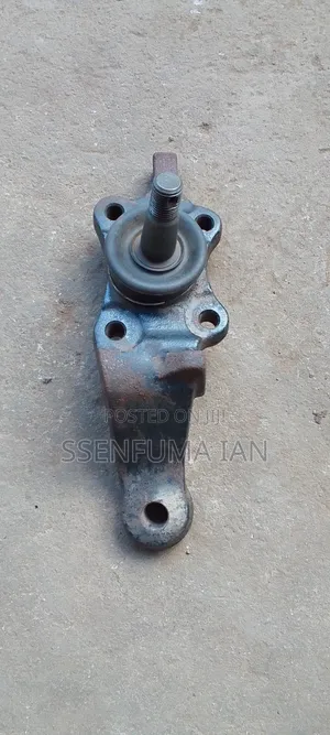 Land Cruiser Tx Lower Ball Joint