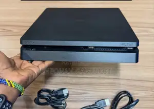 Playstation 4 Slim. Ps4 Slim. 12 Games Free This Is A Big Mercy. 2pads