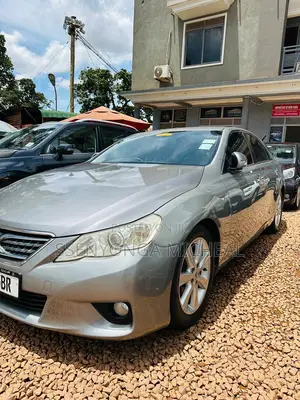 Toyota Mark X 2010 Silver