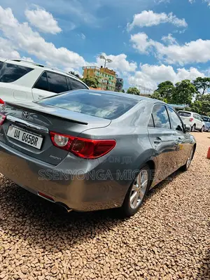 Toyota Mark X 2010 Silver