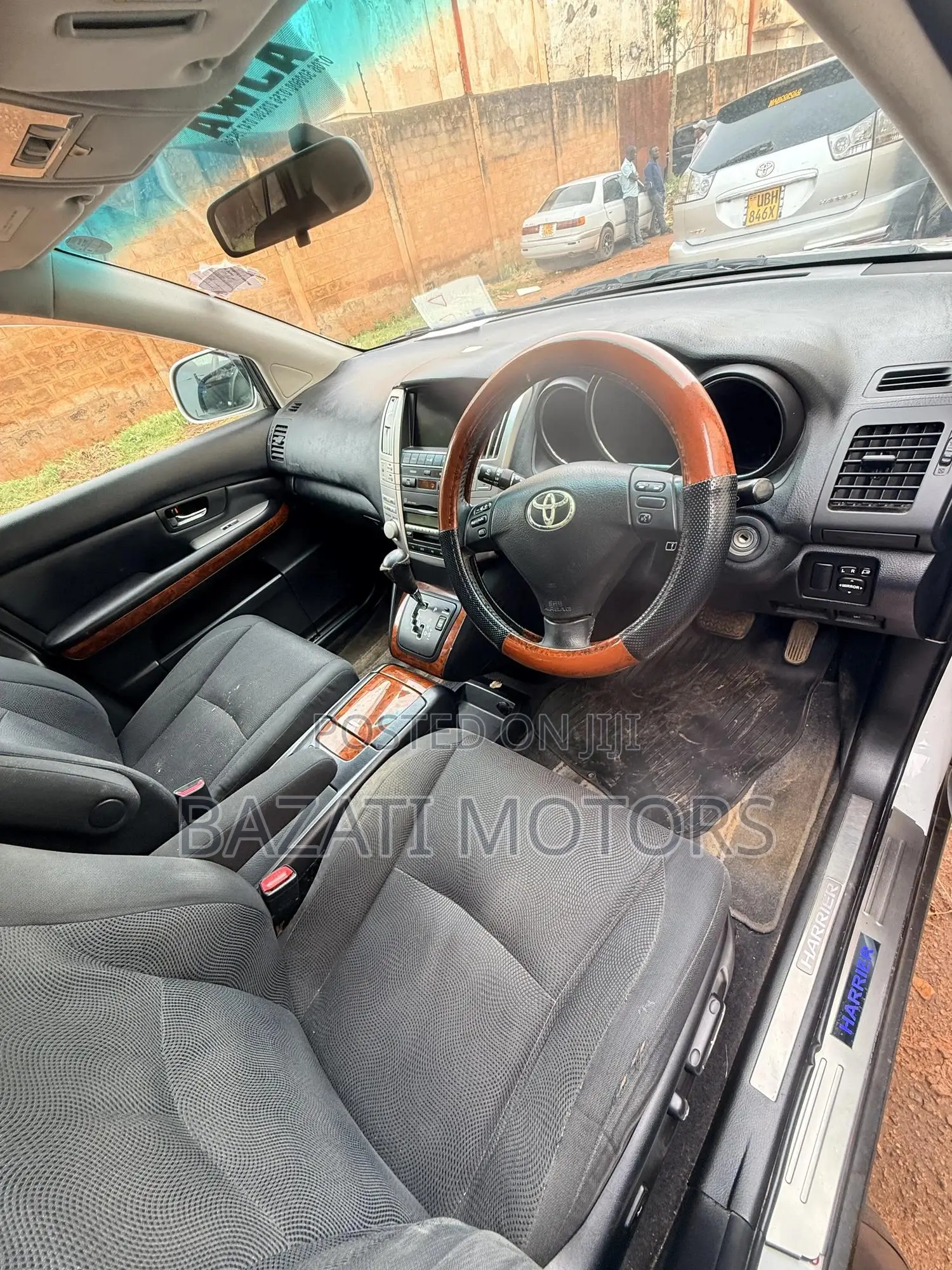 Toyota Harrier 2011 White
