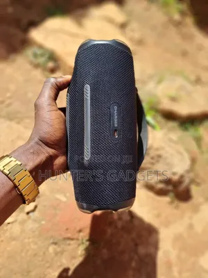 JBL Charge 6 Bluetooth Rechargeable Portable Speaker Slightly Used