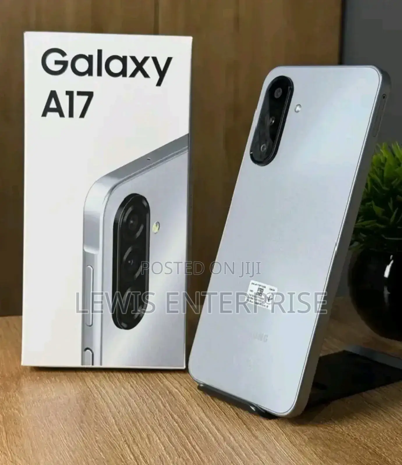 New Samsung Galaxy A17 5G 256 GB Gray