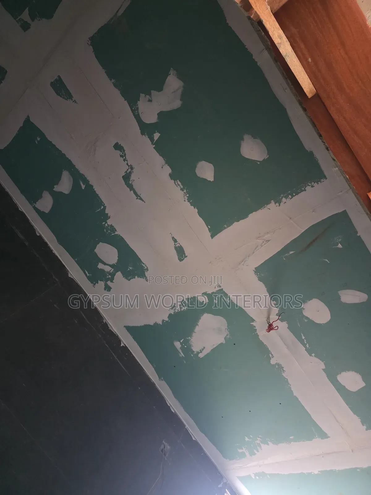 Gypsum Ceiling Master Bathroom