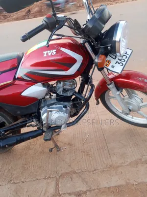TVS HLX 125 2023 Red